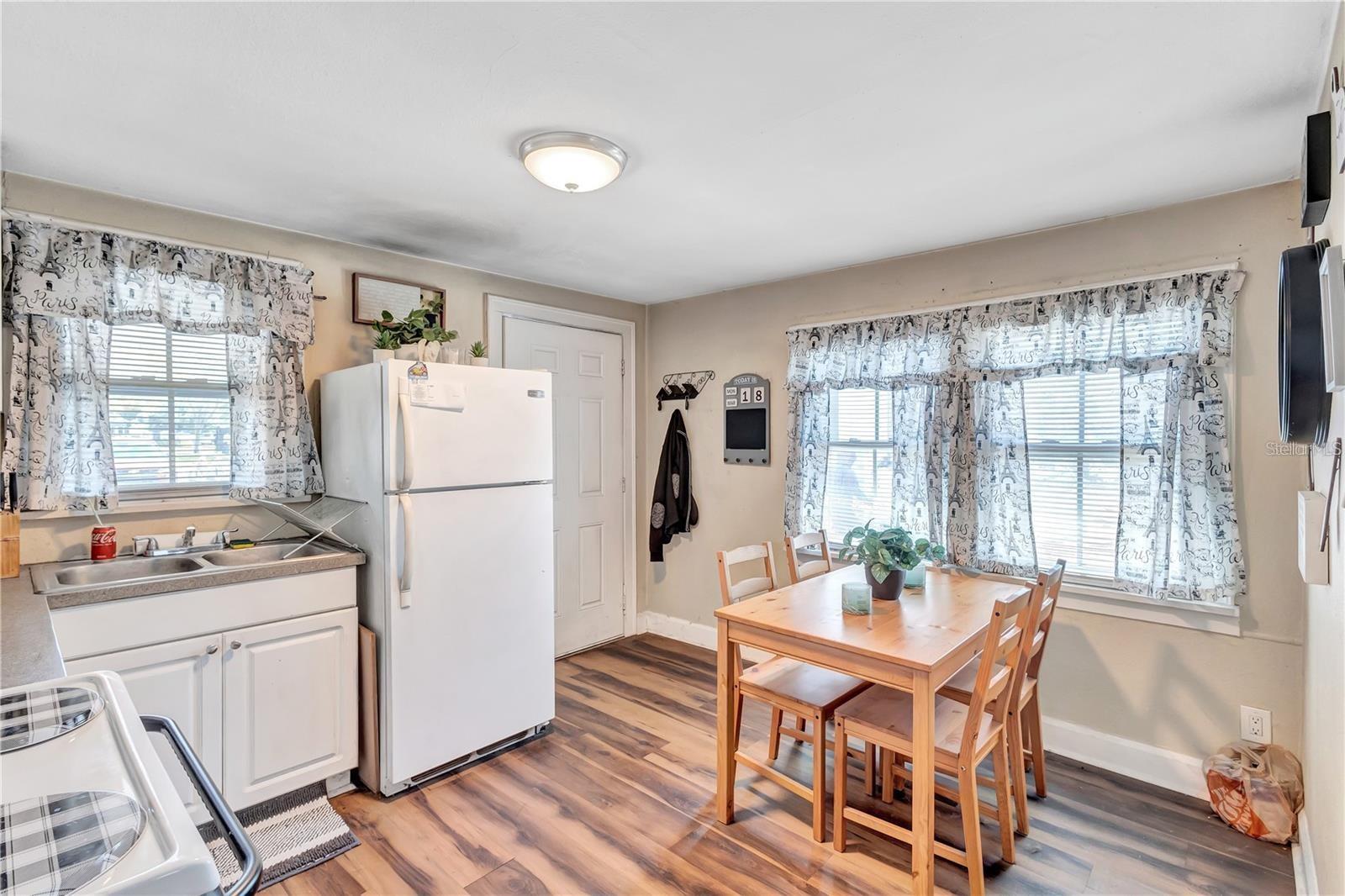 2521 4TH ST S, ST PETERSBURG, FL, 33705