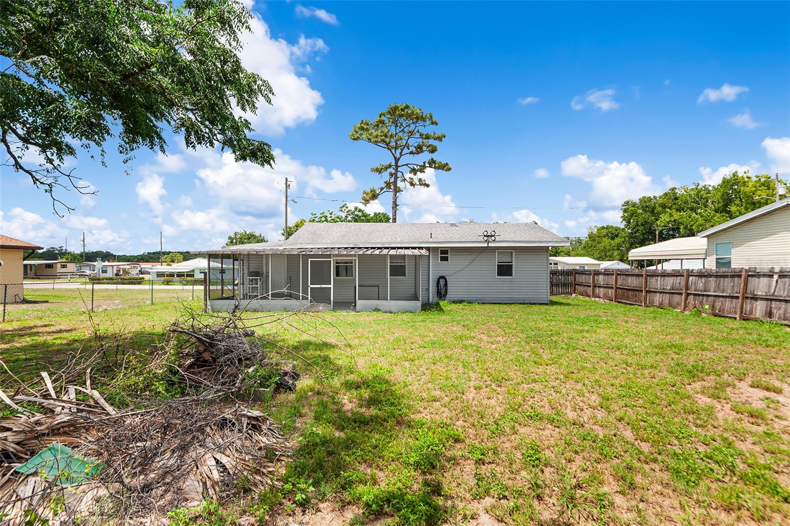 39014 KIRKLAND DR, ZEPHYRHILLS, FL, 33542