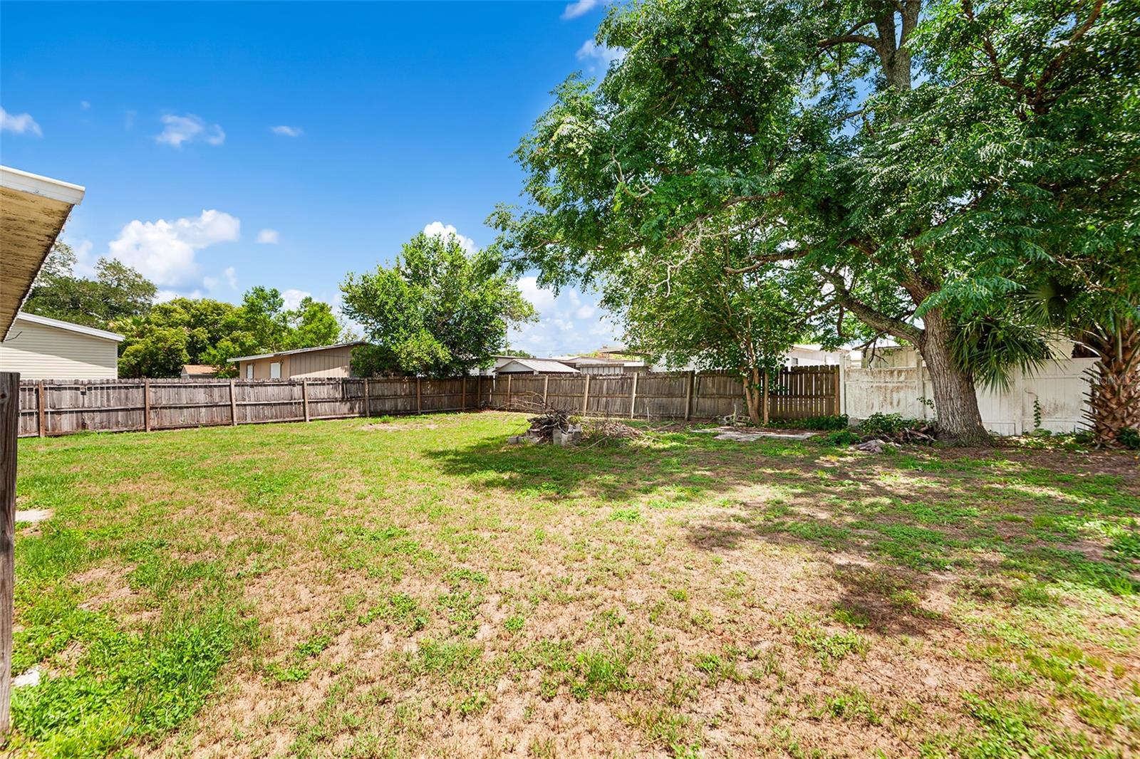 39014 KIRKLAND DR, ZEPHYRHILLS, FL, 33542