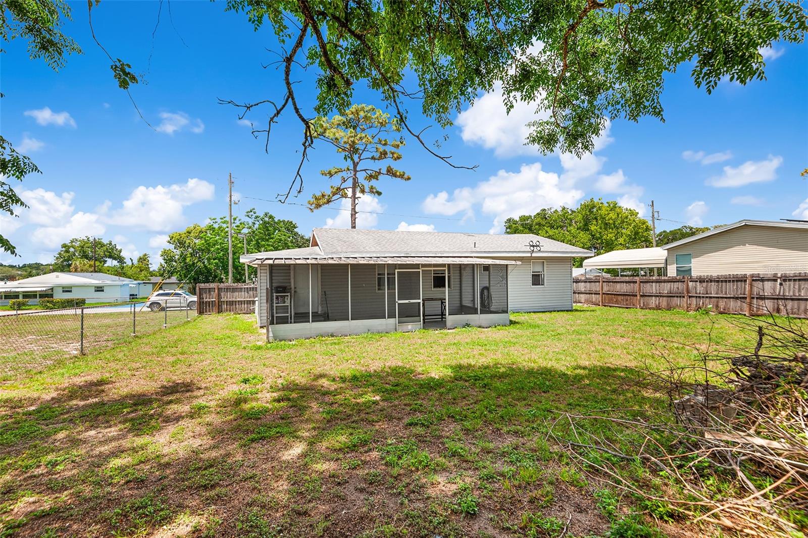 39014 KIRKLAND DR, ZEPHYRHILLS, FL, 33542