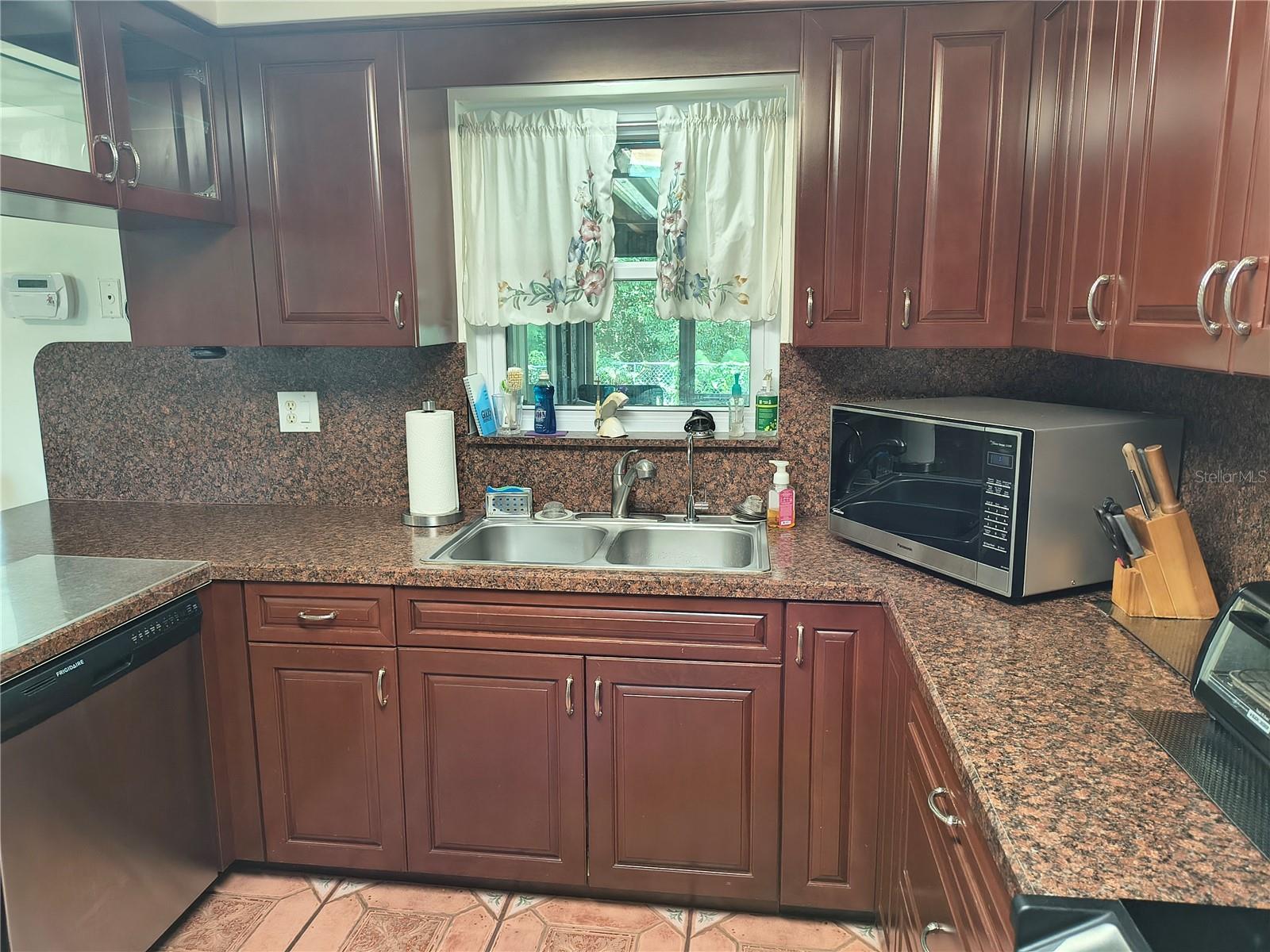 6627 PARKSIDE DR, NEW PORT RICHEY, FL, 34653
