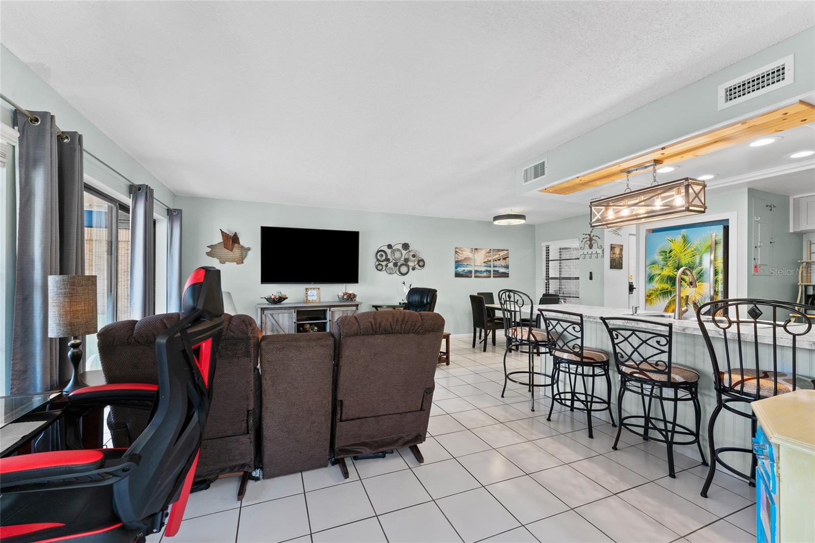 2571 CYPRUS DR #1-101, PALM HARBOR, FL, 34684