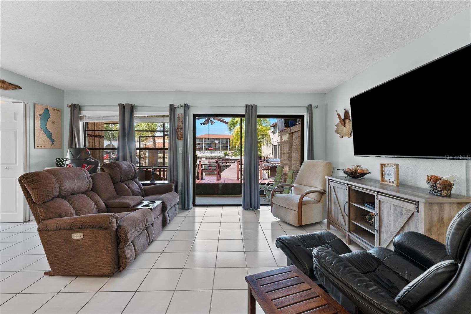 2571 CYPRUS DR #1-101, PALM HARBOR, FL, 34684