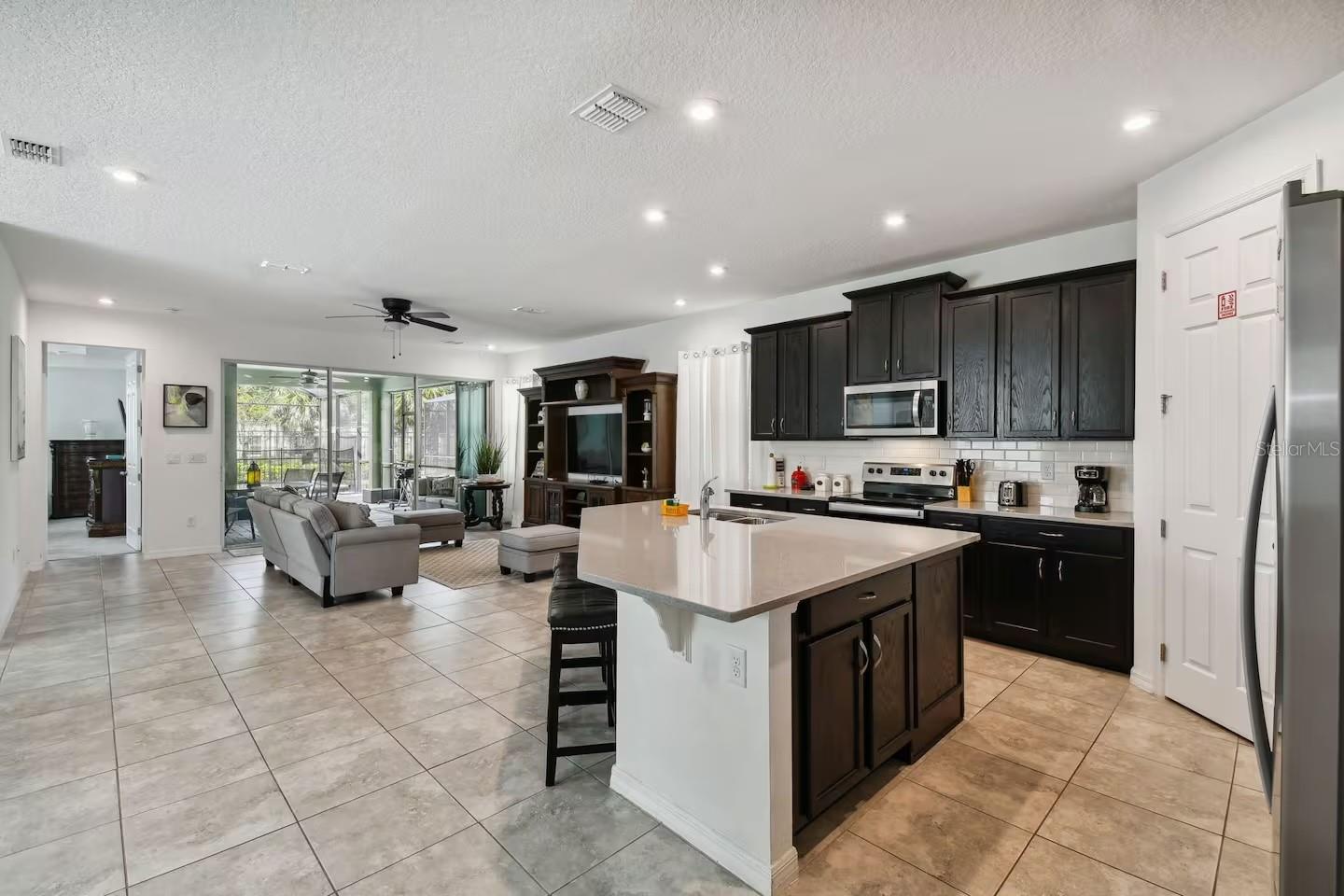 8951 AMELIA DOWNS TRL, KISSIMMEE, FL, 34747