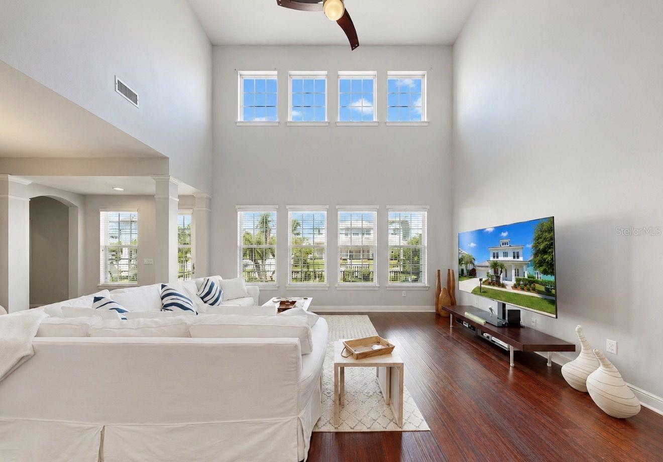 611 MIRABAY BLVD, APOLLO BEACH, FL, 33572