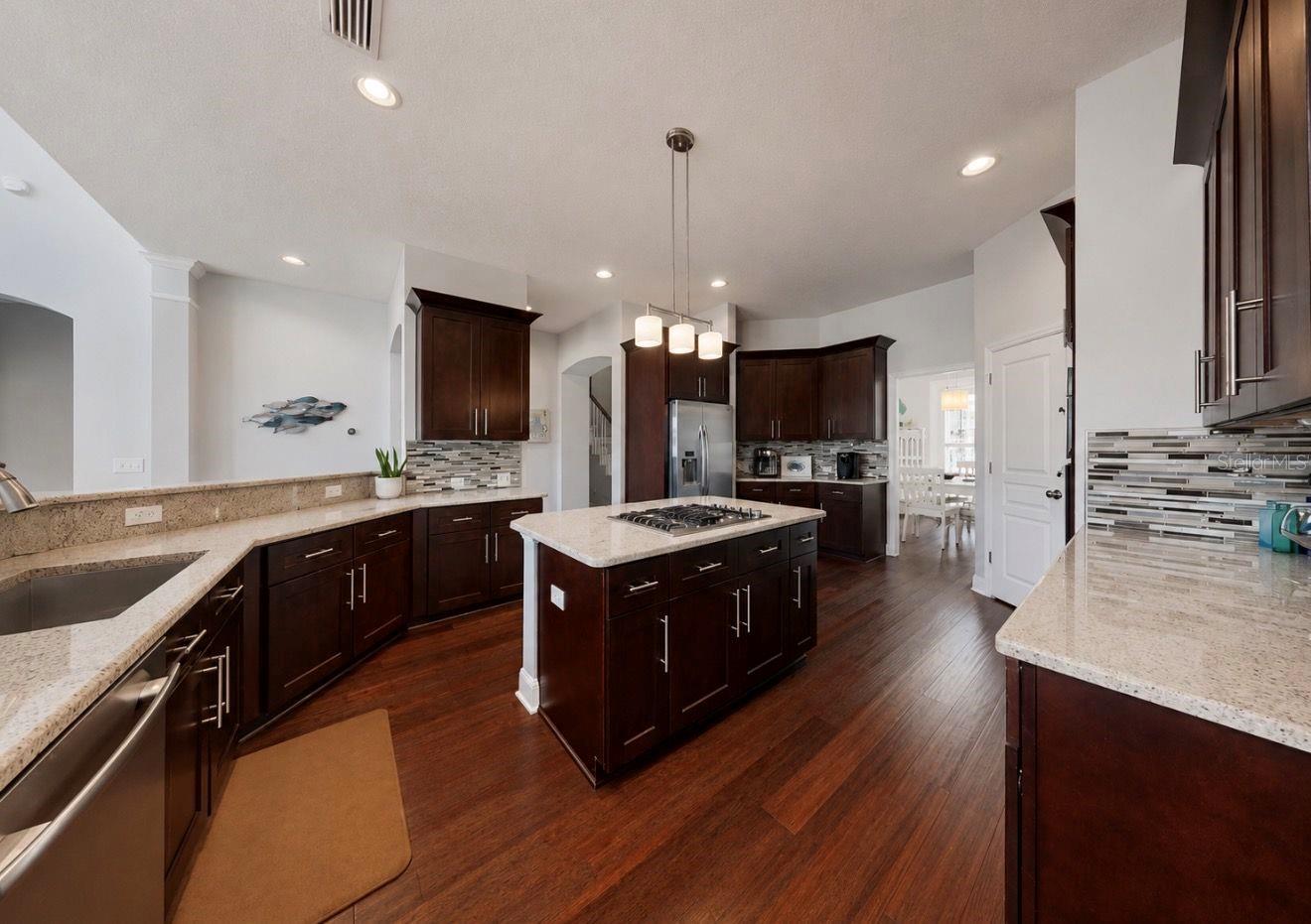 611 MIRABAY BLVD, APOLLO BEACH, FL, 33572