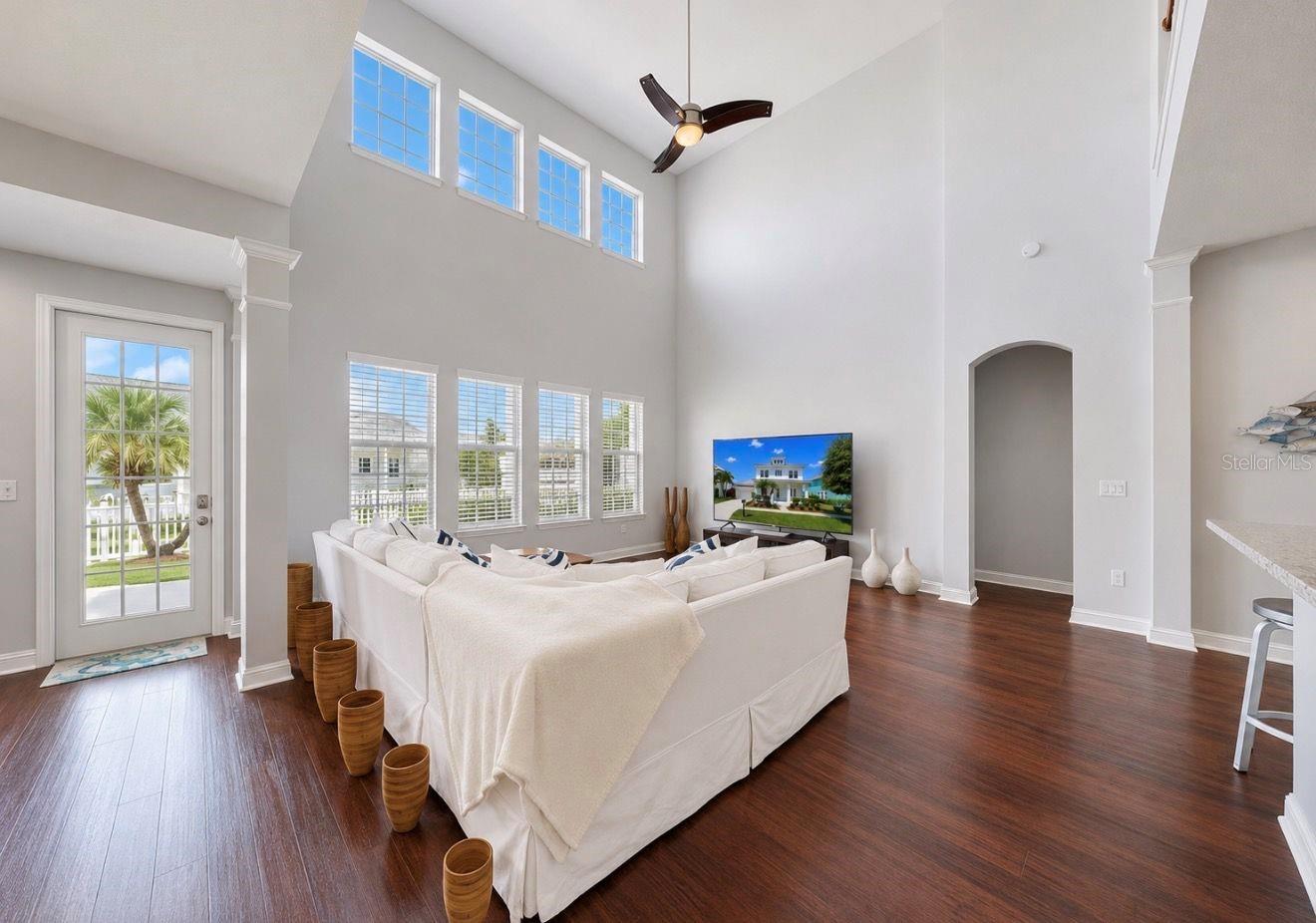 611 MIRABAY BLVD, APOLLO BEACH, FL, 33572