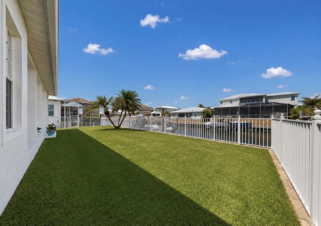 611 MIRABAY BLVD, APOLLO BEACH, FL, 33572