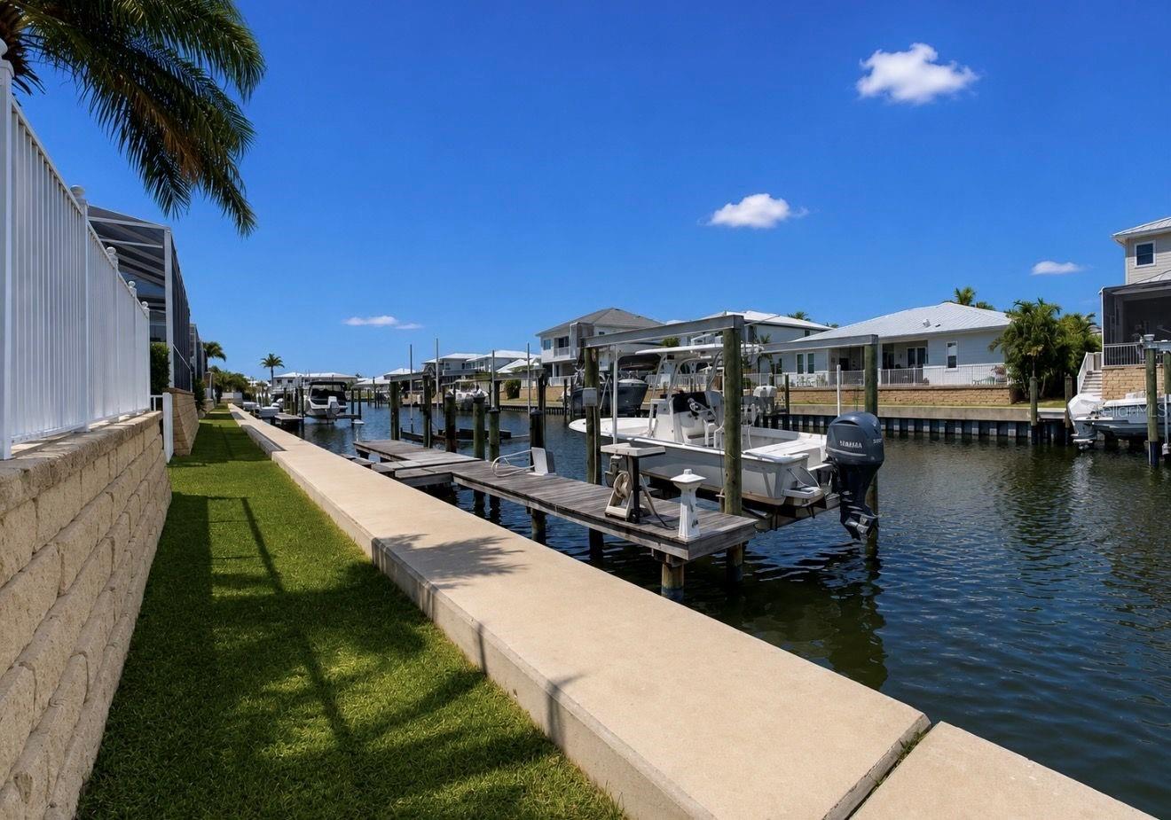 611 MIRABAY BLVD, APOLLO BEACH, FL, 33572