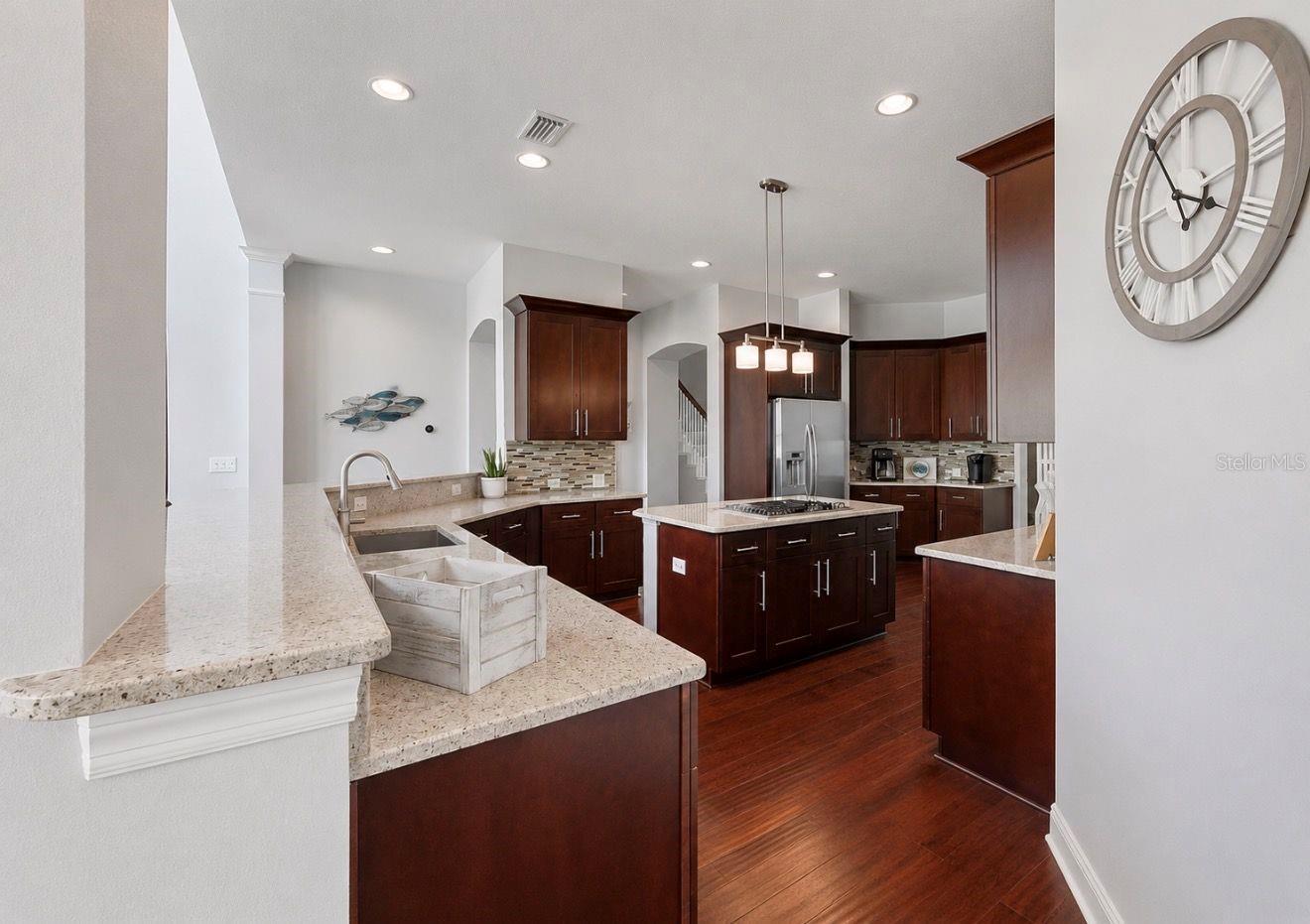 611 MIRABAY BLVD, APOLLO BEACH, FL, 33572