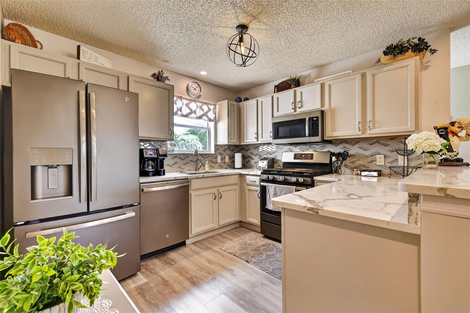 16919 SE 96TH CHAPELWOOD CIR, THE VILLAGES, FL, 32162