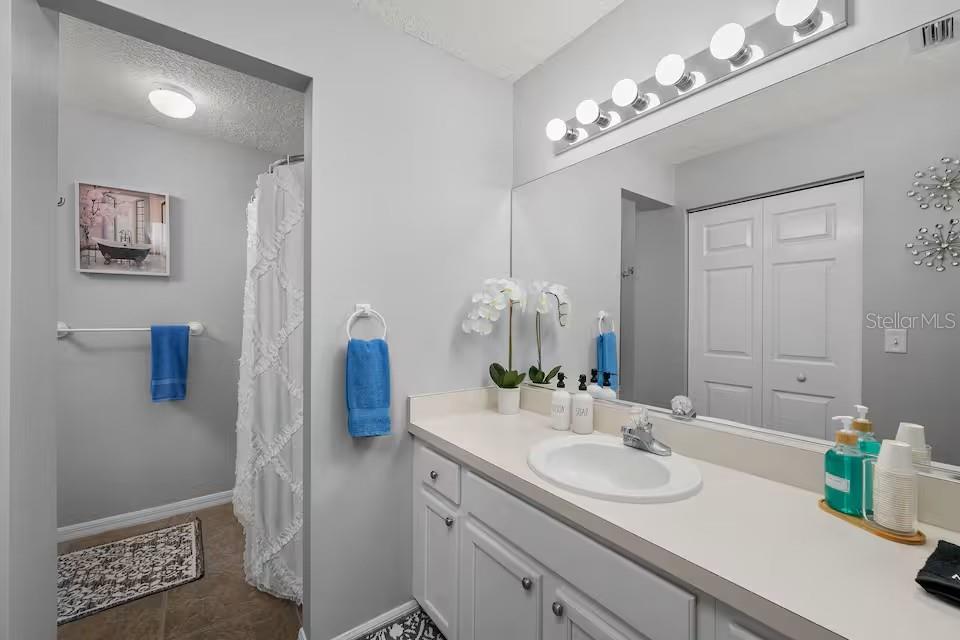 27 RADIUM LN, PALM COAST, FL, 32164