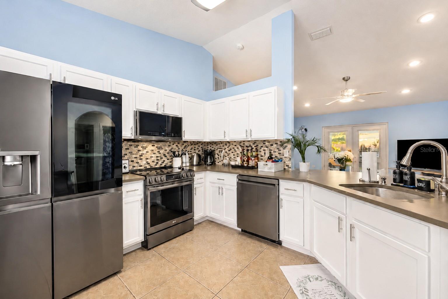 27 RADIUM LN, PALM COAST, FL, 32164