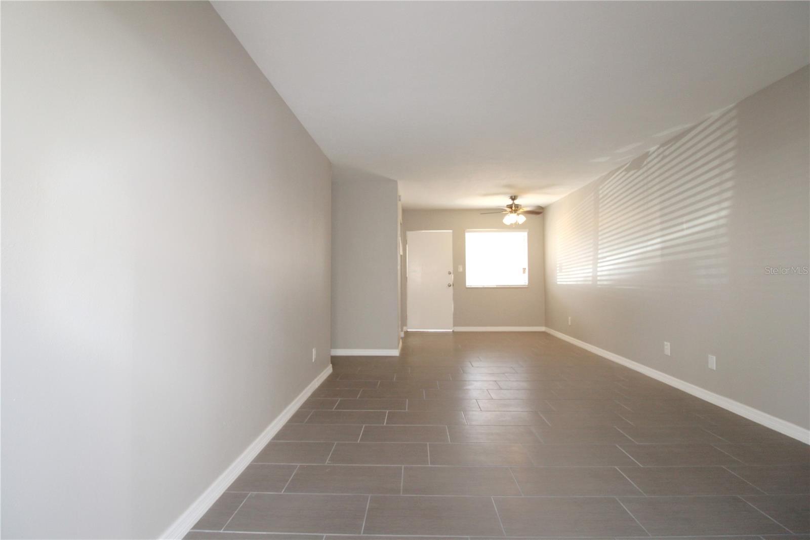 3001 BEE RIDGE RD #121, SARASOTA, FL, 34239
