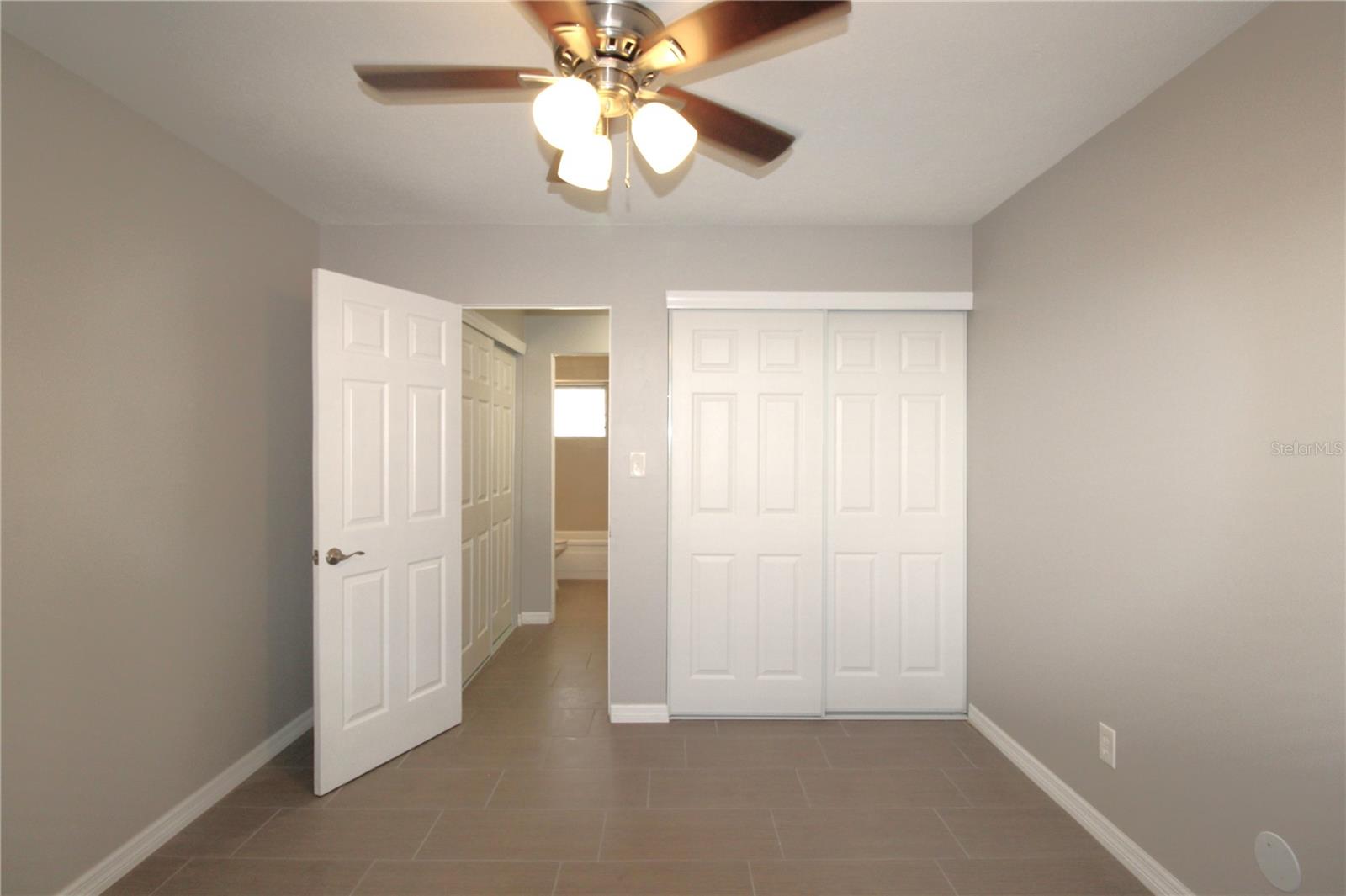 3001 BEE RIDGE RD #121, SARASOTA, FL, 34239