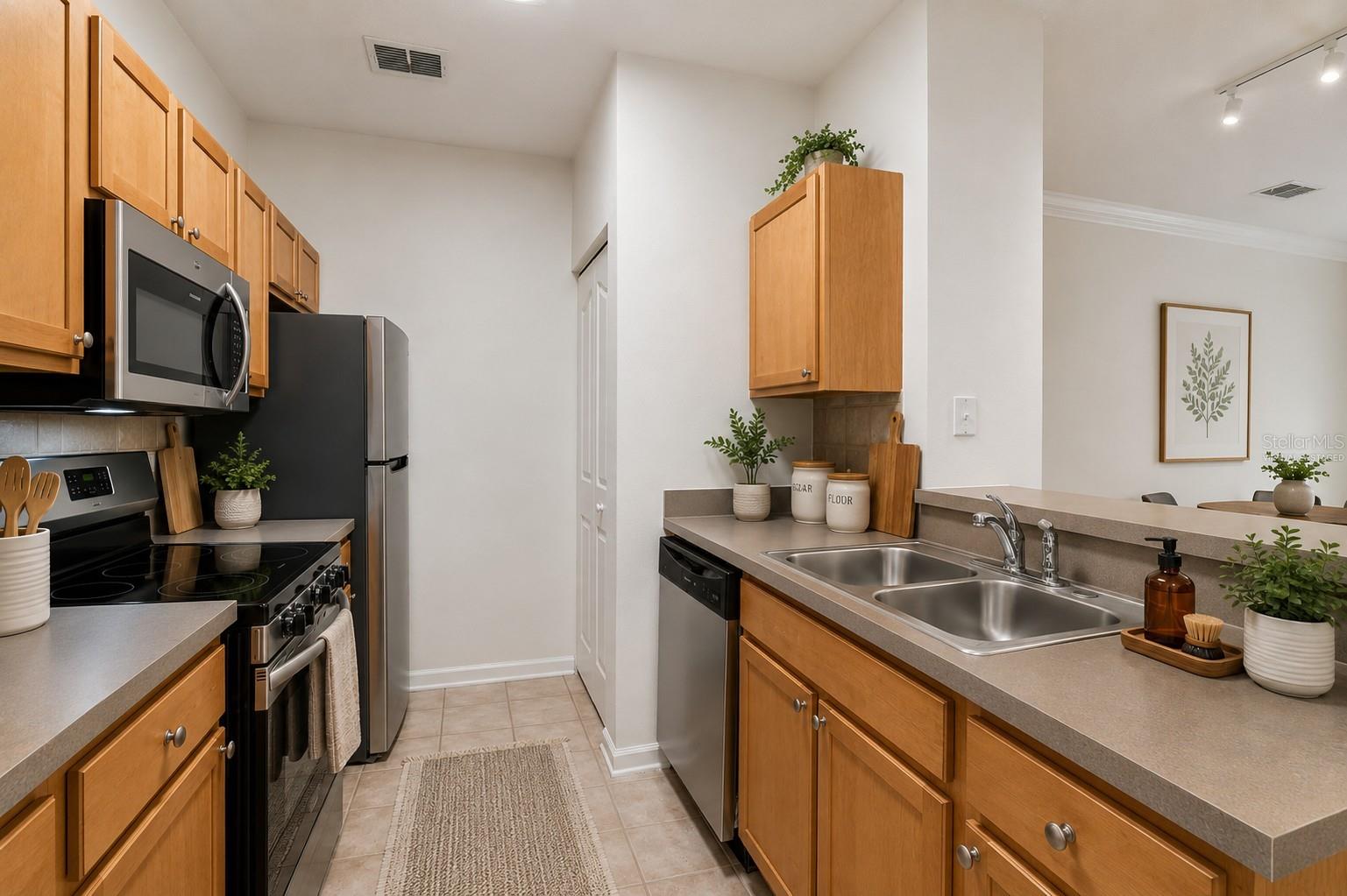 4207 S DALE MABRY HWY #8302, TAMPA, FL, 33611