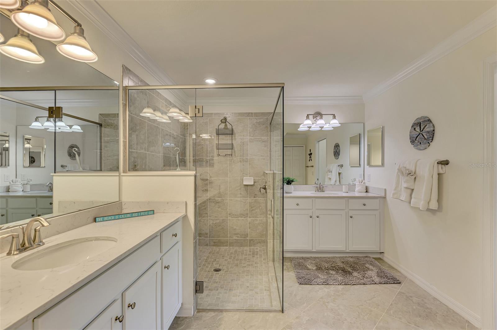 23321 AWABUKI DR #8-102, VENICE, FL, 34293