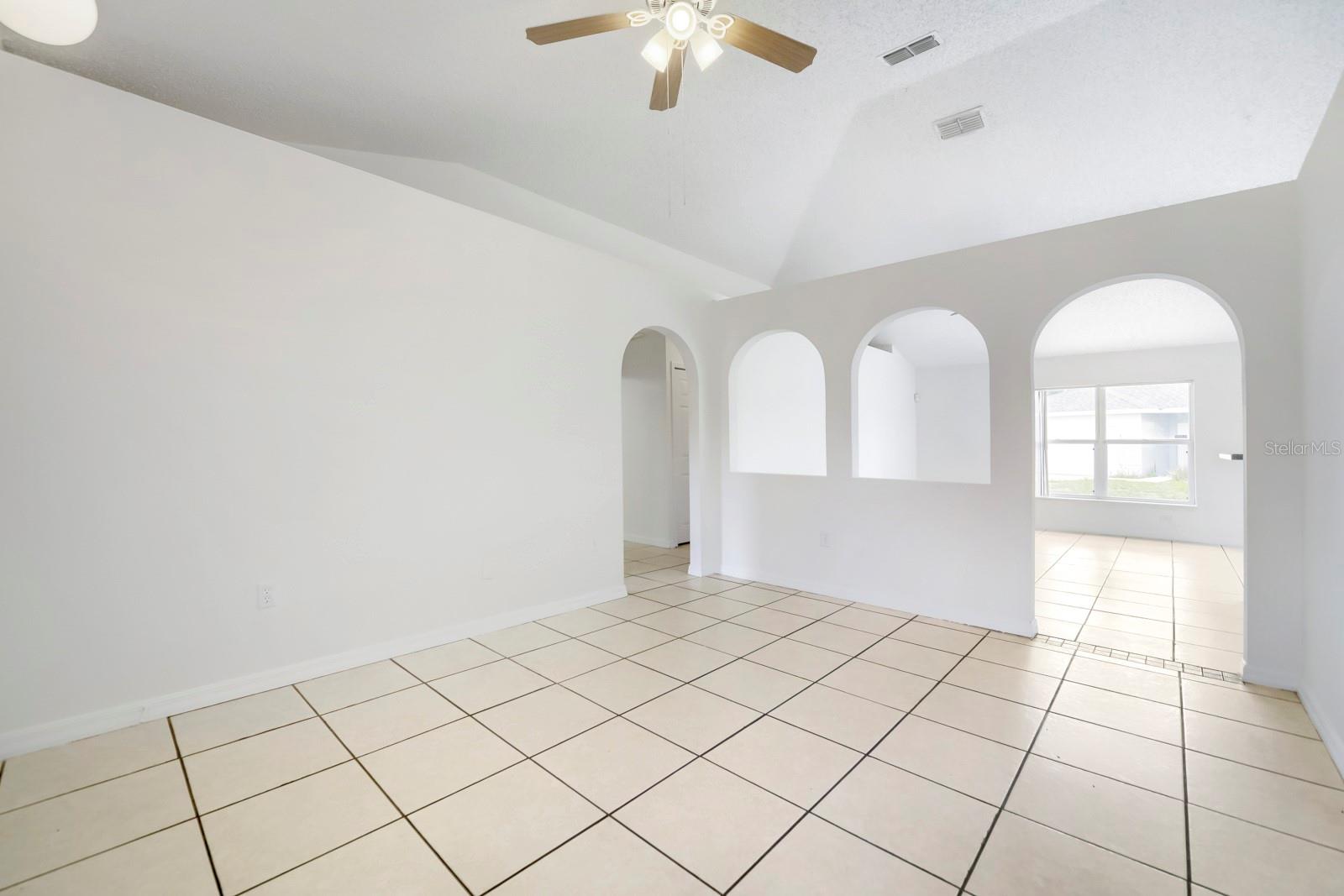 954 DERBYSHIRE DR, KISSIMMEE, FL, 34758