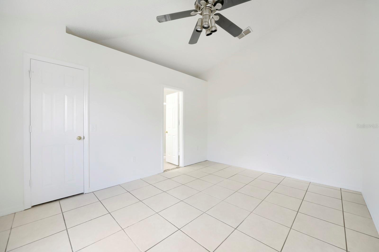 954 DERBYSHIRE DR, KISSIMMEE, FL, 34758