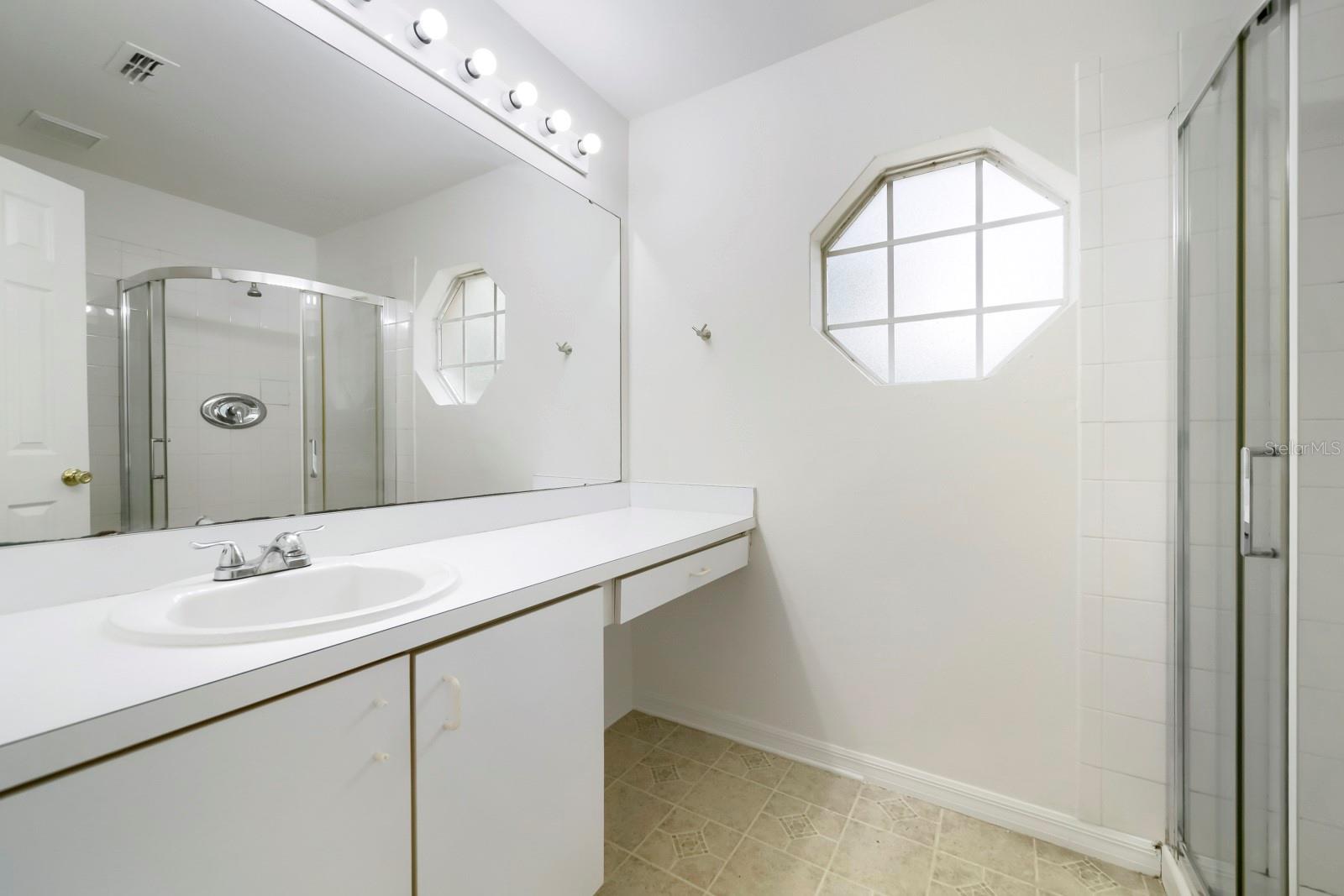 954 DERBYSHIRE DR, KISSIMMEE, FL, 34758