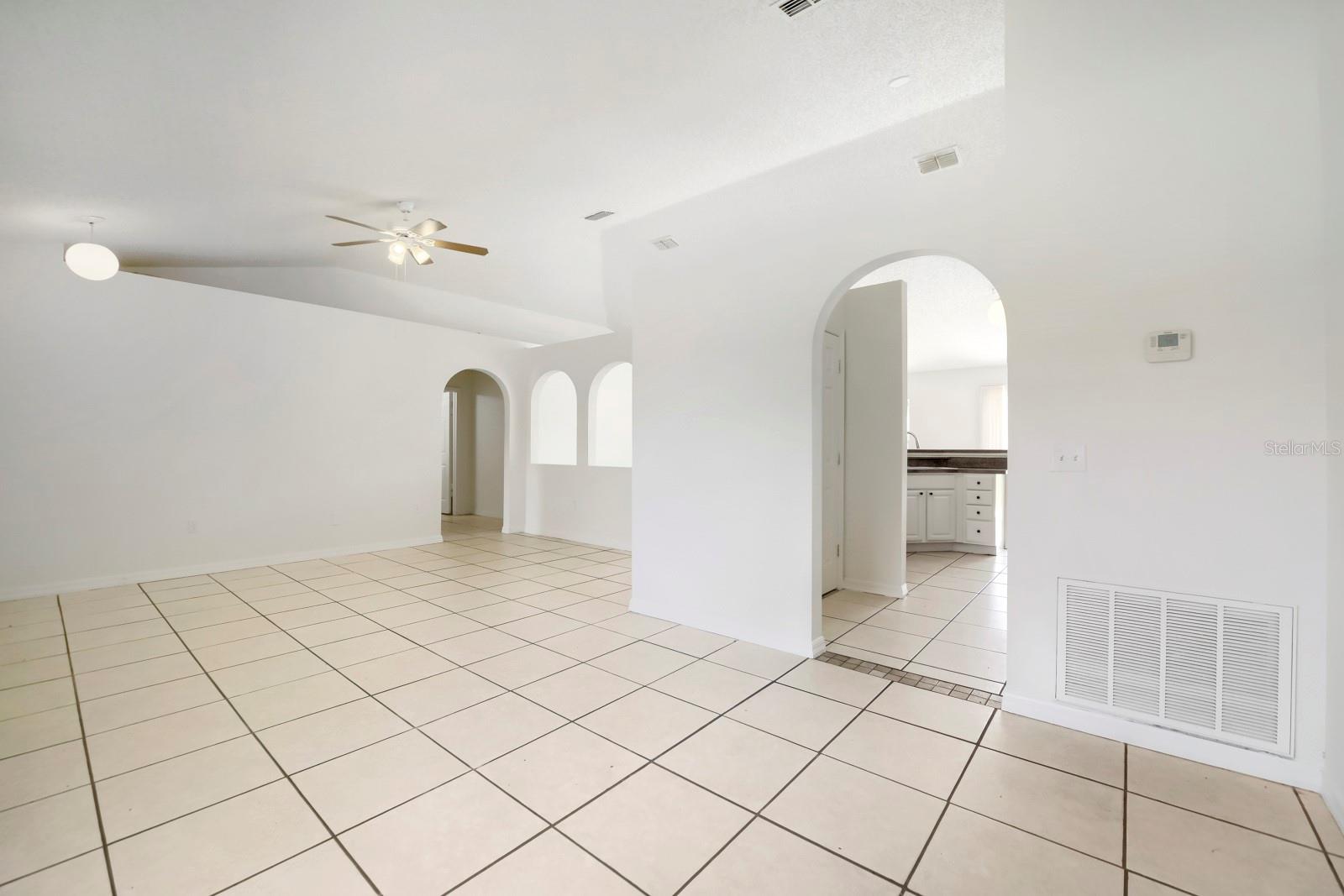 954 DERBYSHIRE DR, KISSIMMEE, FL, 34758