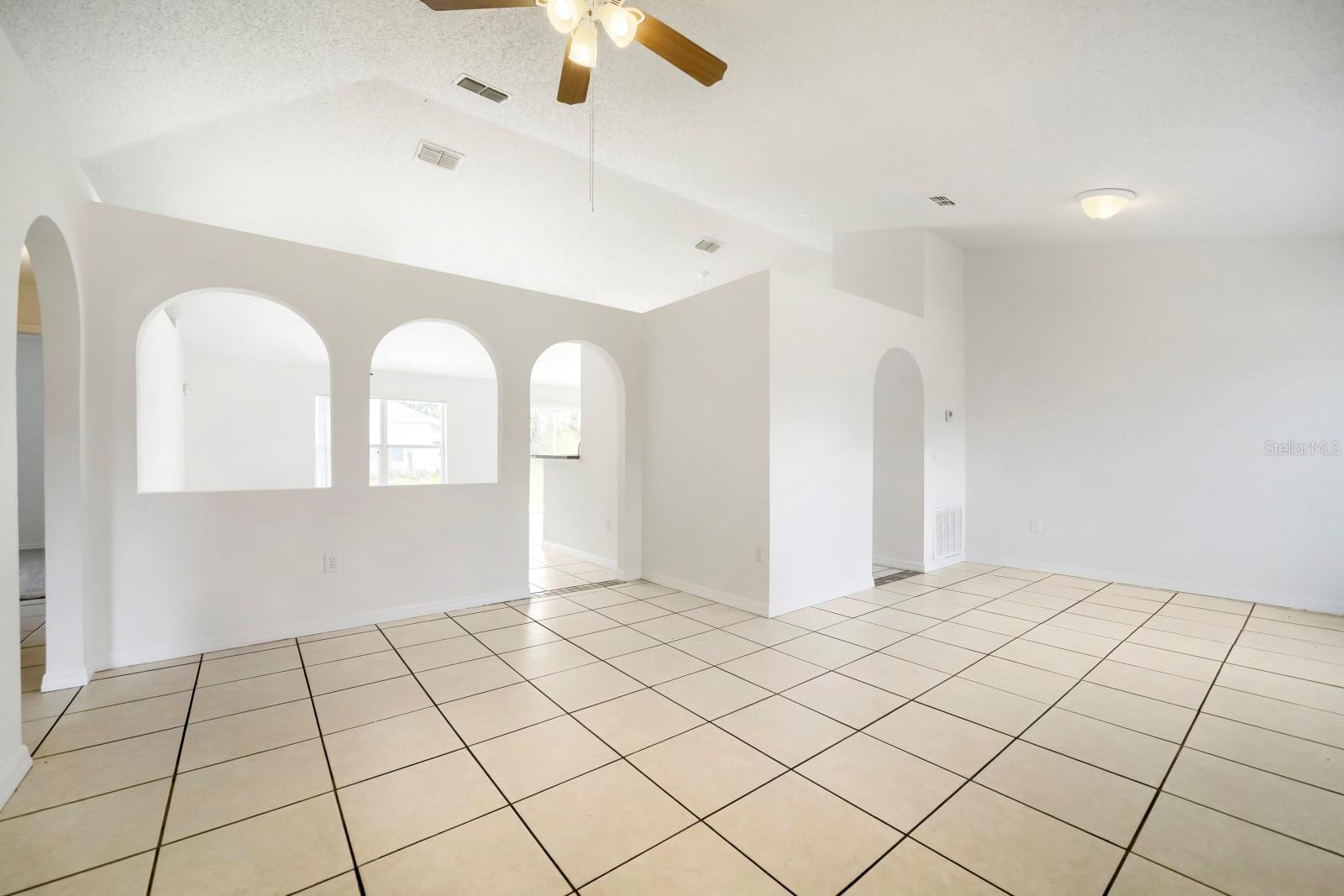 954 DERBYSHIRE DR, KISSIMMEE, FL, 34758