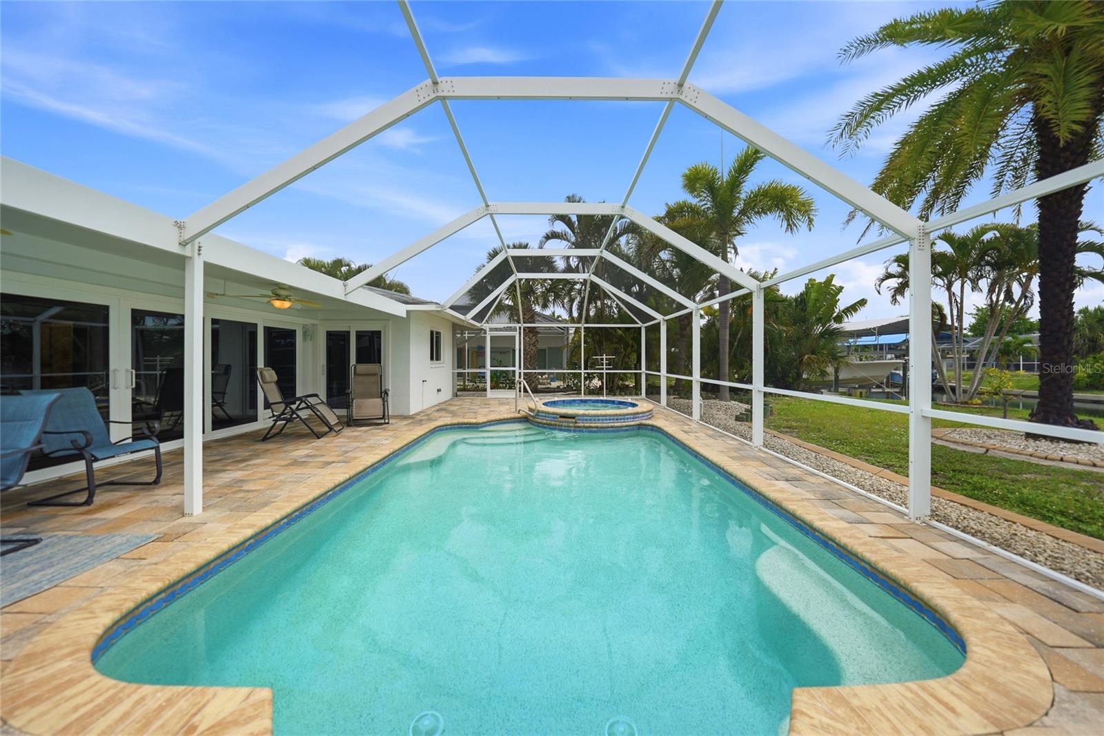 1433 LEMON BAY DR, ENGLEWOOD, FL, 34223