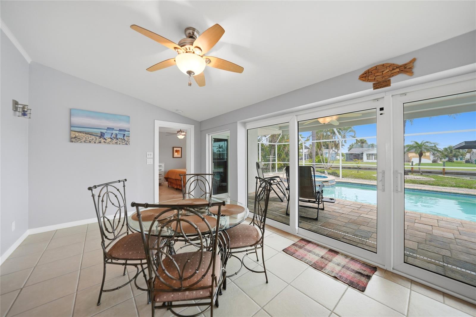 1433 LEMON BAY DR, ENGLEWOOD, FL, 34223