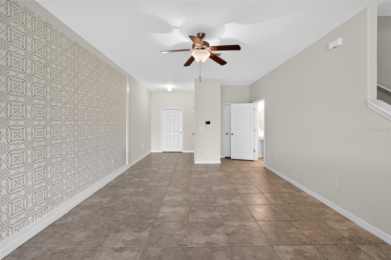 2224 GOLDEN FALCON DR, RUSKIN, FL, 33570