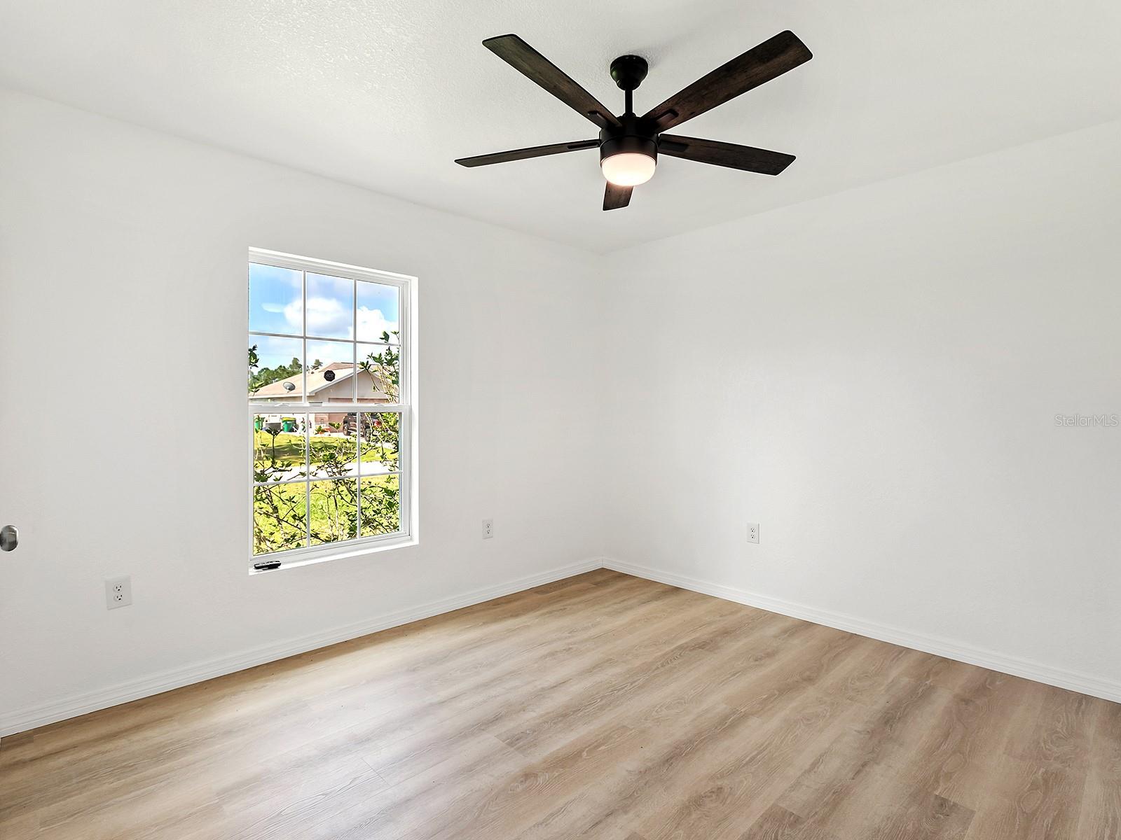 12168 GROSSPOINT AVE, PORT CHARLOTTE, FL, 33981