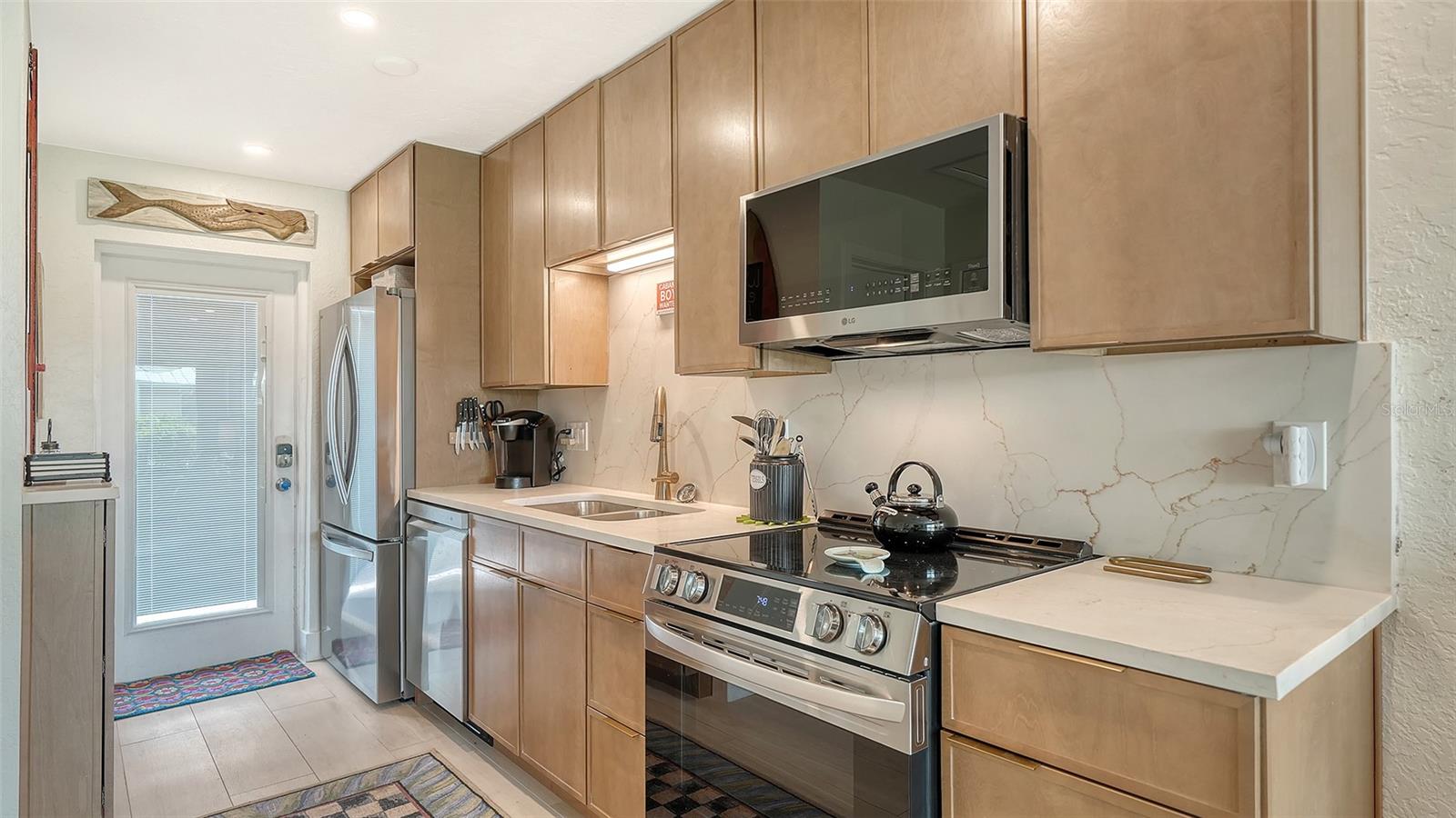 5830 MIDNIGHT PASS RD #32, SARASOTA, FL, 34242