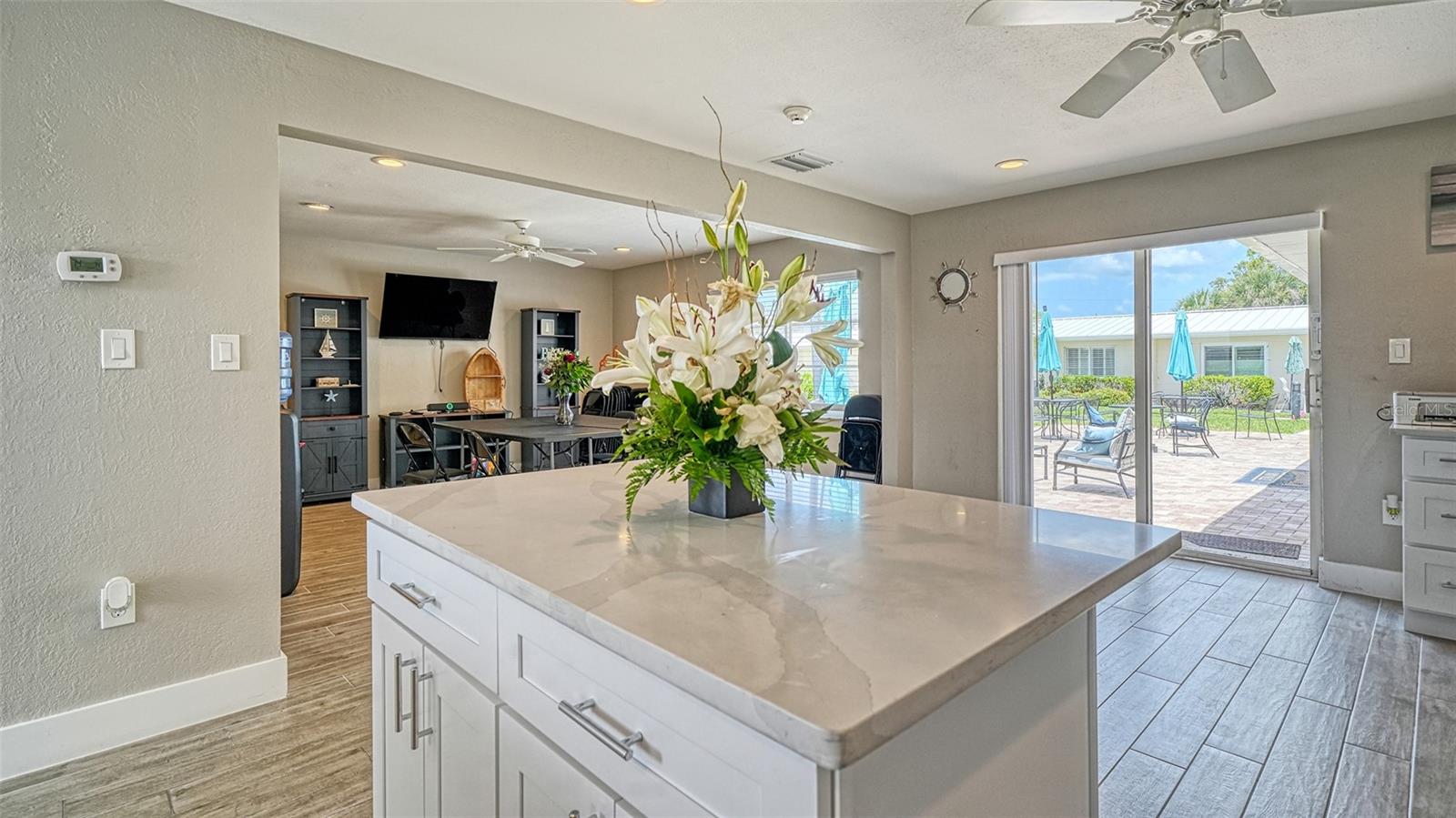 5830 MIDNIGHT PASS RD #32, SARASOTA, FL, 34242