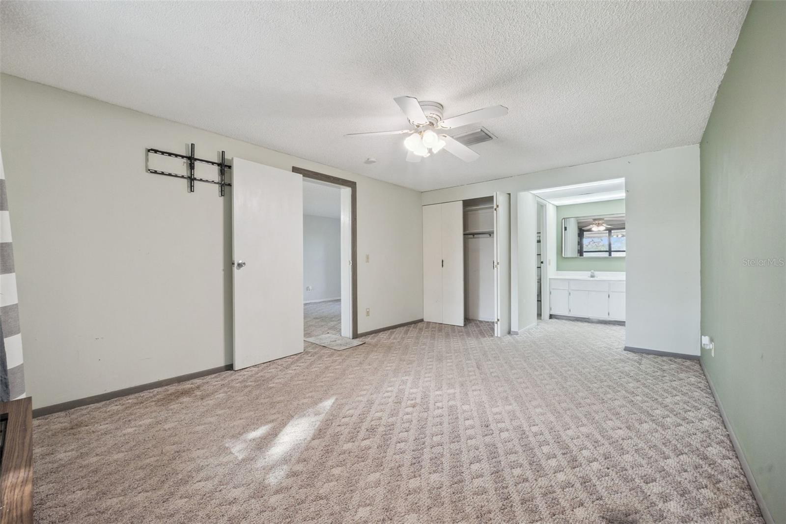 42146 PINE VALLEY DR, PAISLEY, FL, 32767