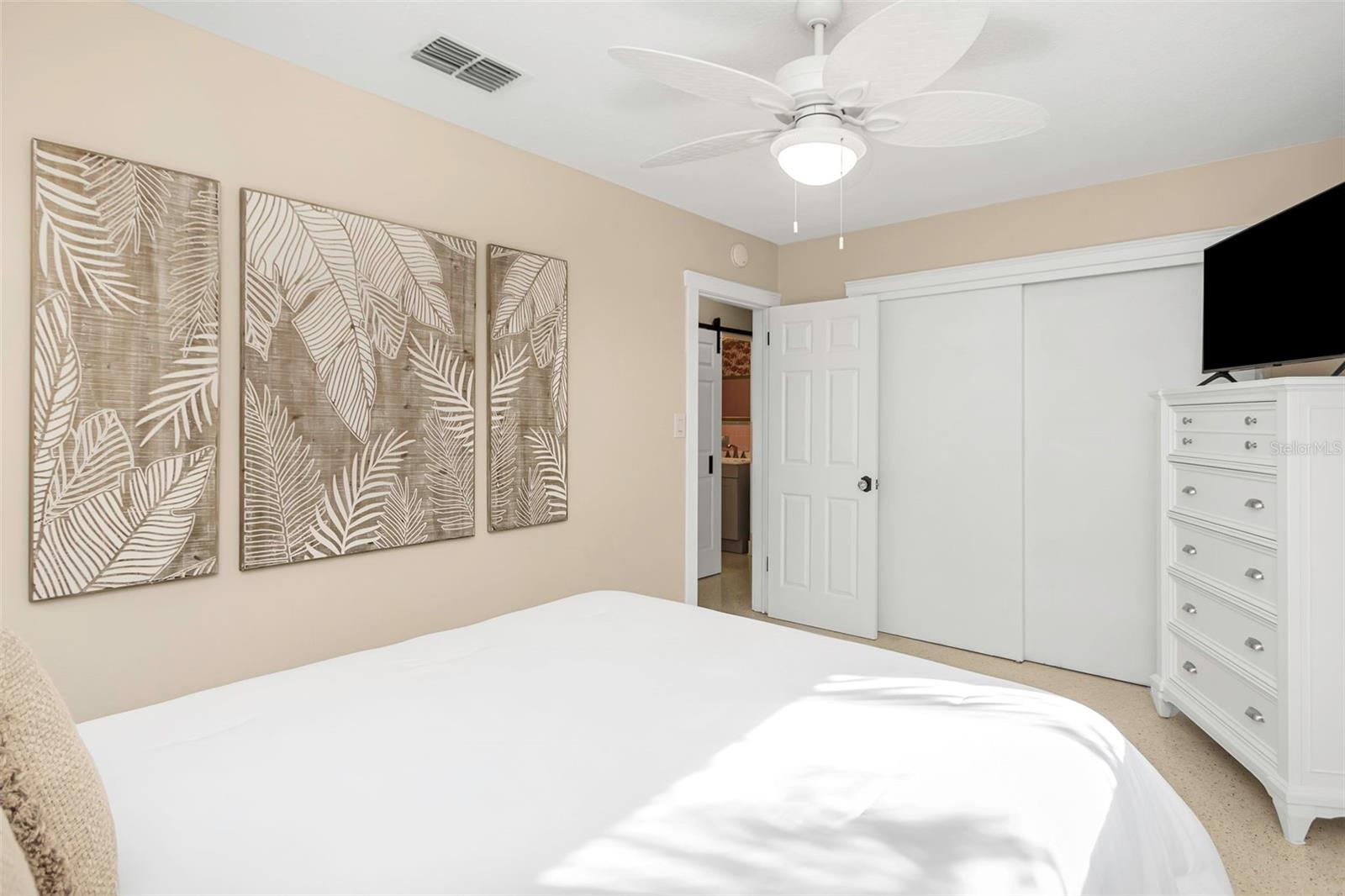116 READ ST, TARPON SPRINGS, FL, 34689