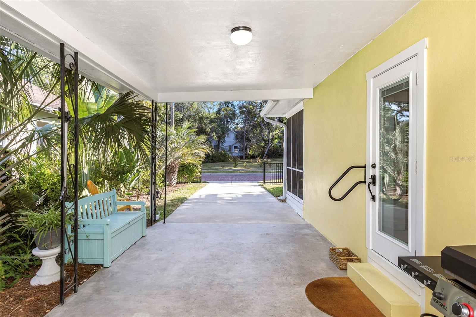 116 READ ST, TARPON SPRINGS, FL, 34689