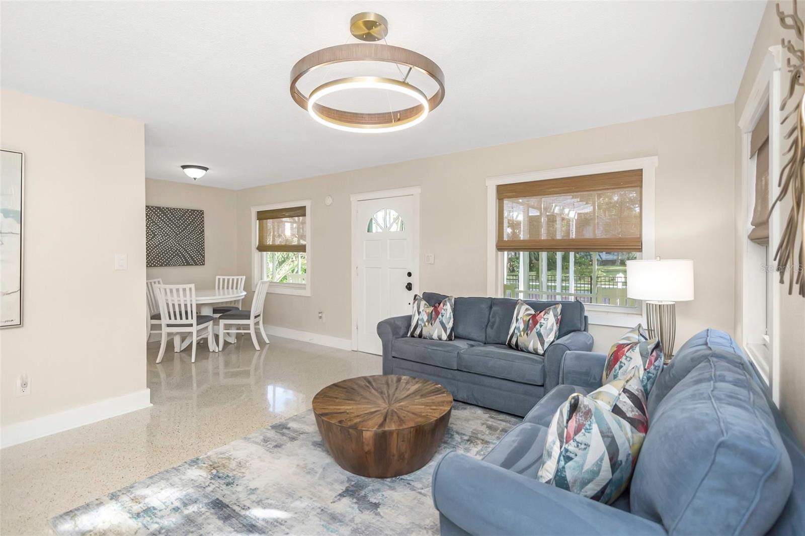 116 READ ST, TARPON SPRINGS, FL, 34689