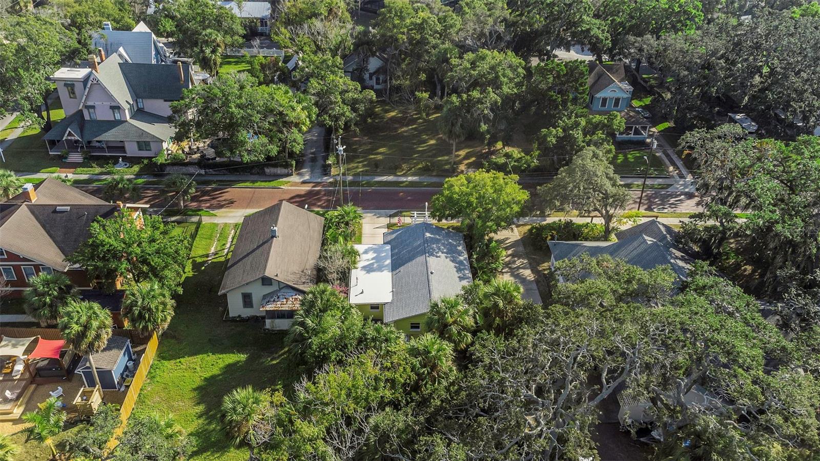 116 READ ST, TARPON SPRINGS, FL, 34689