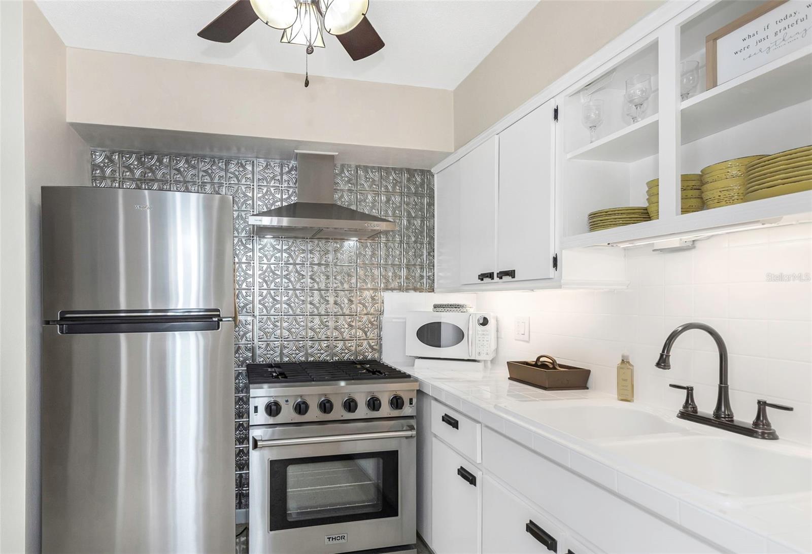 116 READ ST, TARPON SPRINGS, FL, 34689
