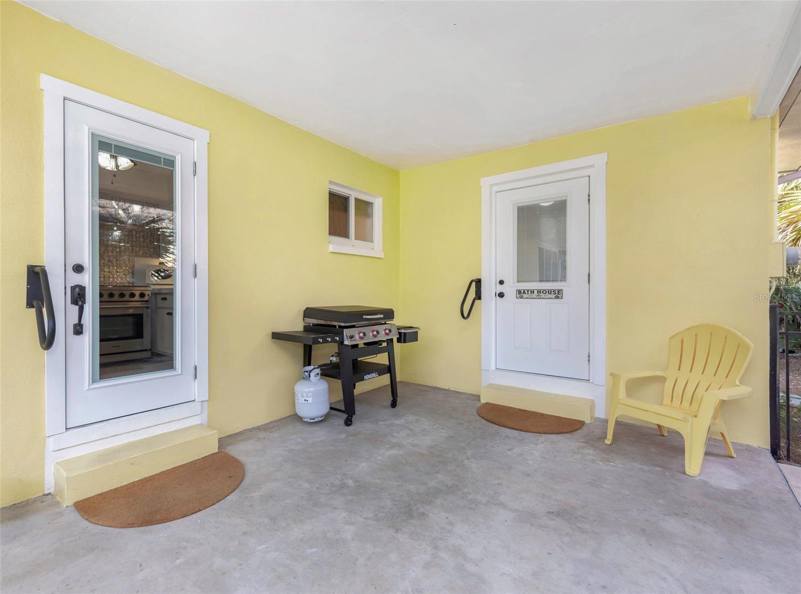 116 READ ST, TARPON SPRINGS, FL, 34689