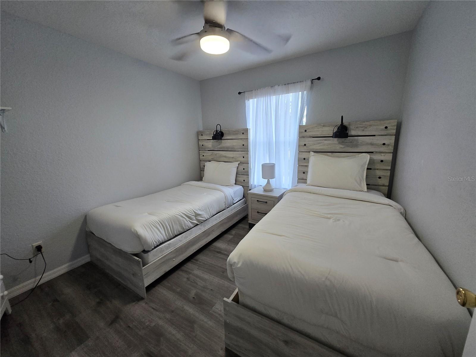 930 OXFORD DR, DAVENPORT, FL, 33897
