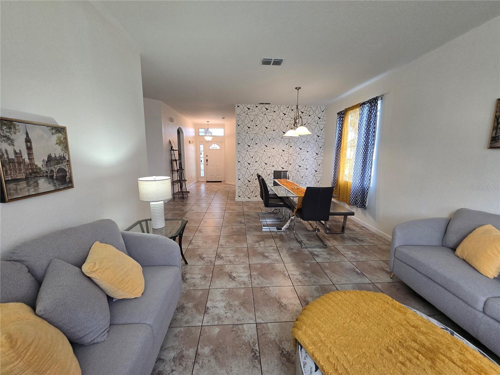 930 OXFORD DR, DAVENPORT, FL, 33897