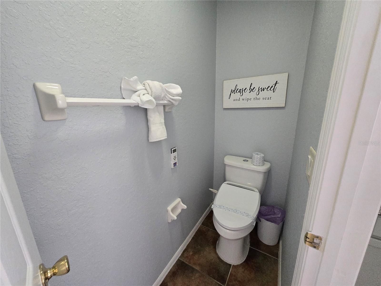 930 OXFORD DR, DAVENPORT, FL, 33897