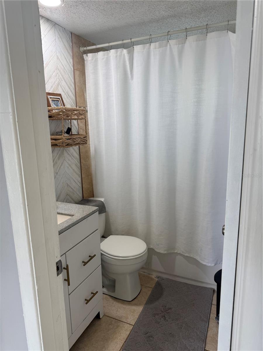 7325 IVANHOE DR, PORT RICHEY, FL, 34668