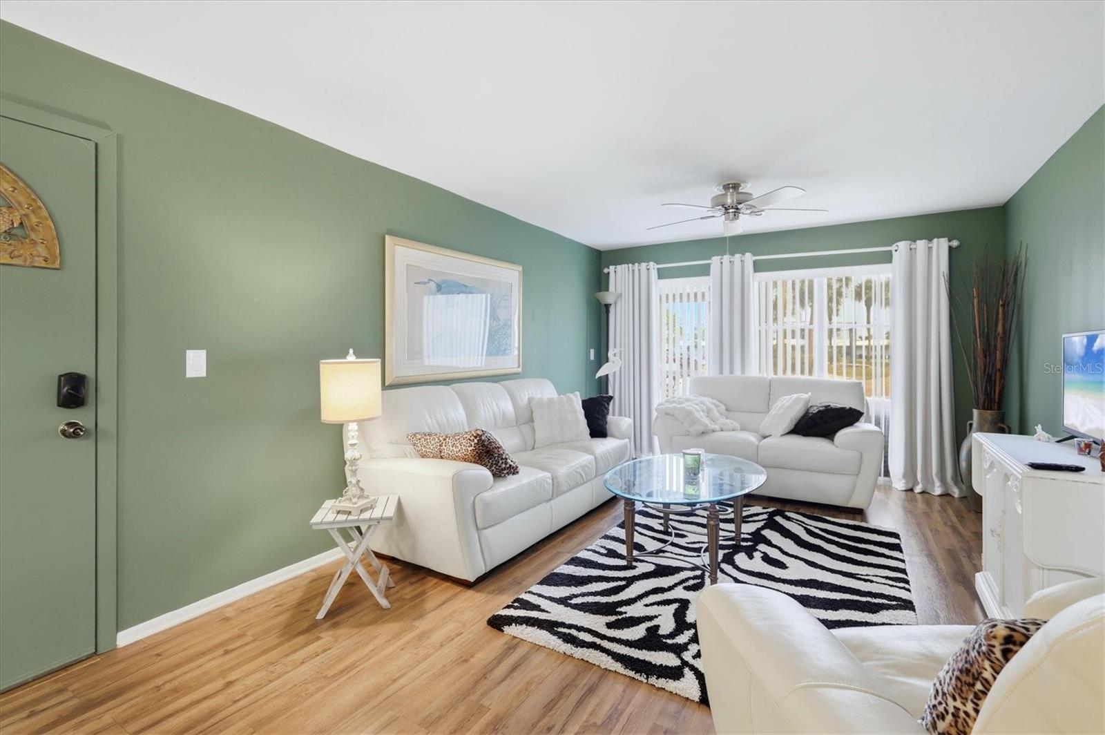 3217 BENEVA RD #102, SARASOTA, FL, 34232
