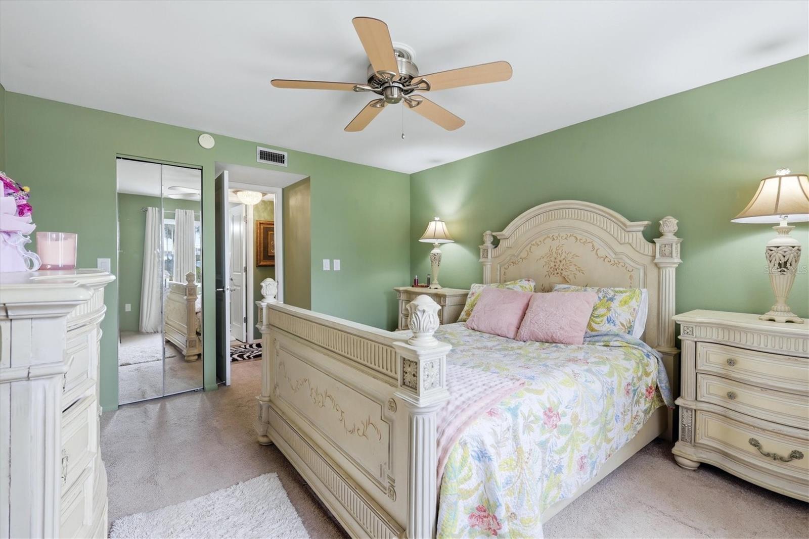 3217 BENEVA RD #102, SARASOTA, FL, 34232