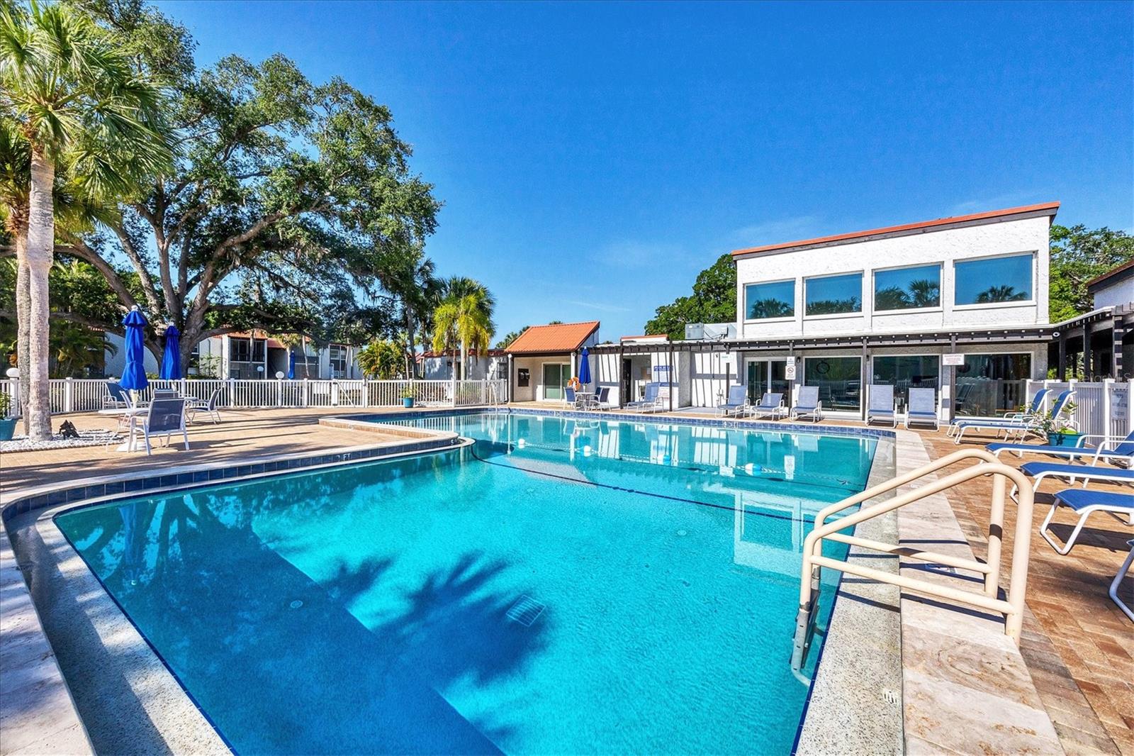 3217 BENEVA RD #102, SARASOTA, FL, 34232