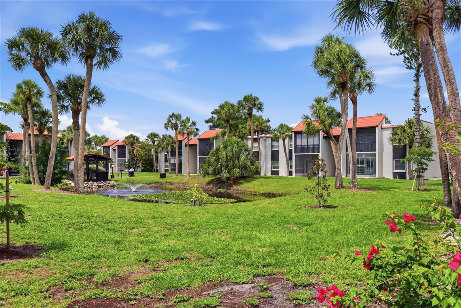 3217 BENEVA RD #102, SARASOTA, FL, 34232