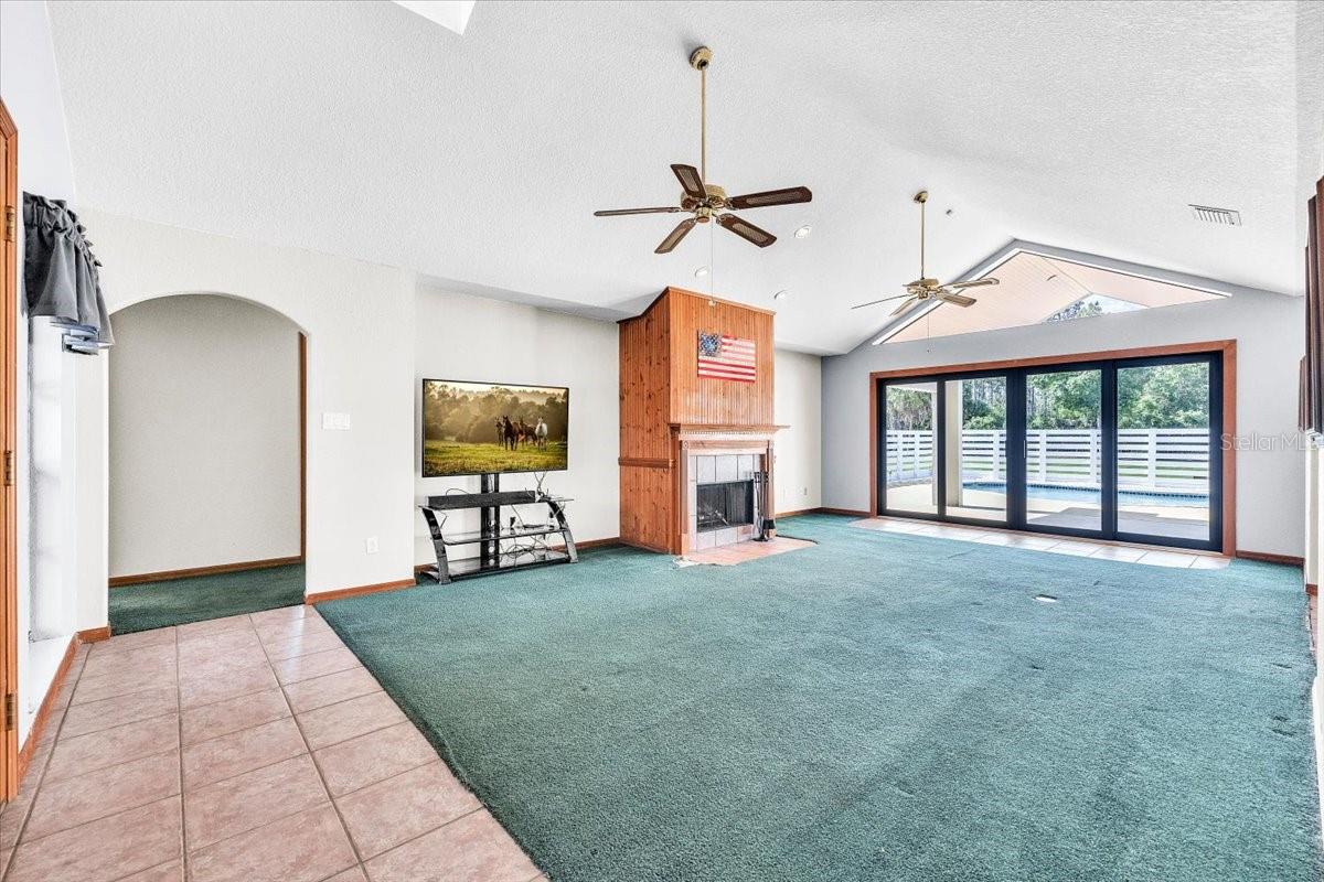 1383 TROPICAIRE BLVD, NORTH PORT, FL, 34286