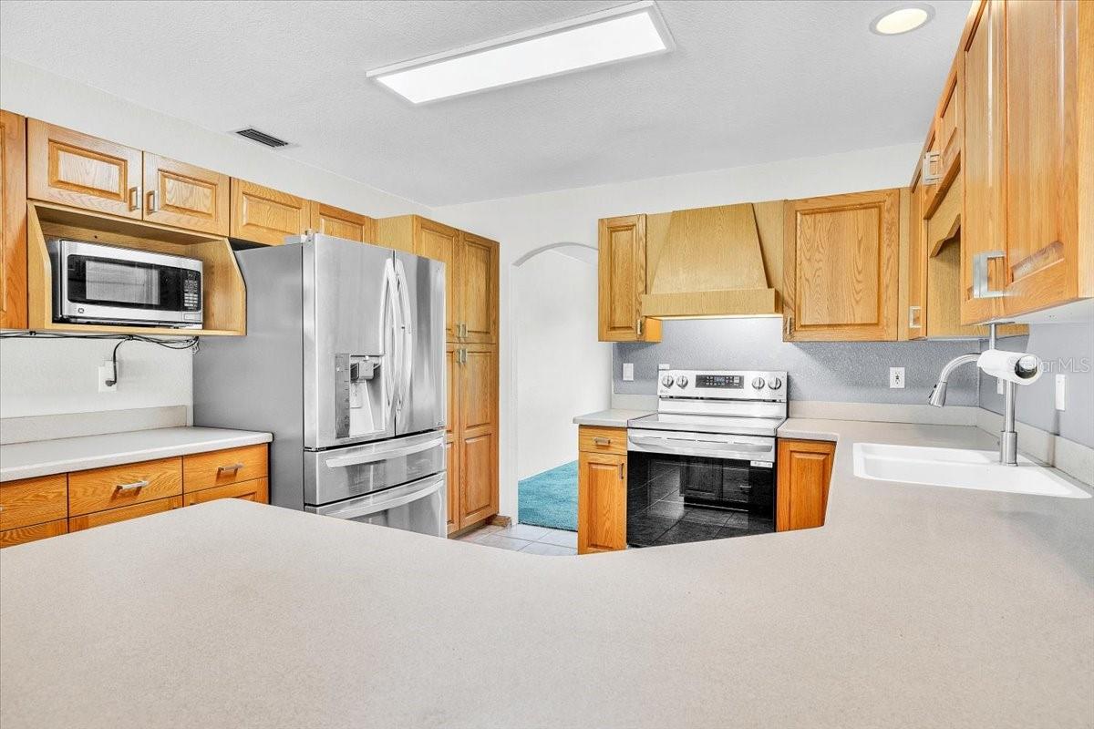 1383 TROPICAIRE BLVD, NORTH PORT, FL, 34286