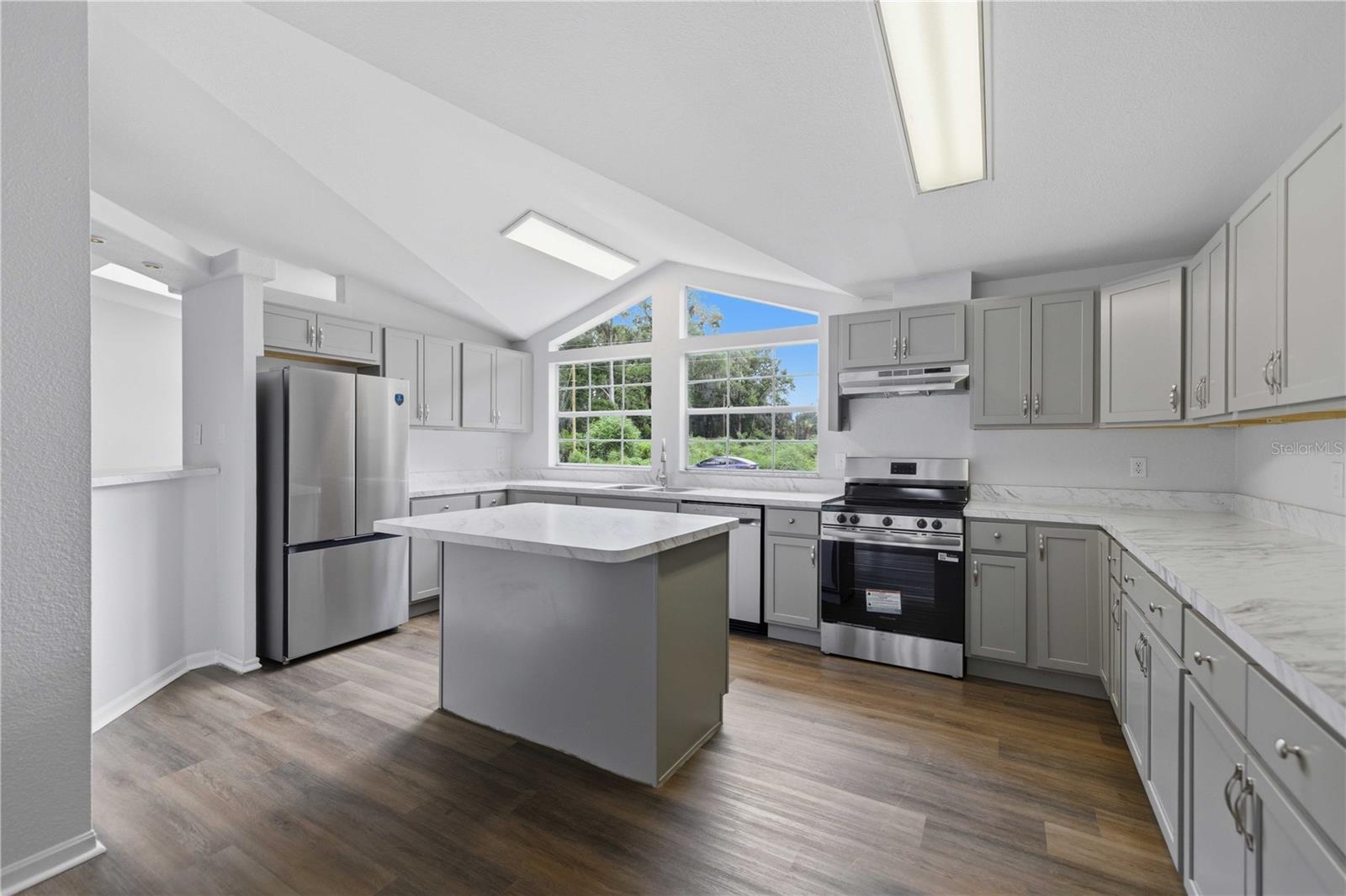 100 SE 81ST ST, OCALA, FL, 34480